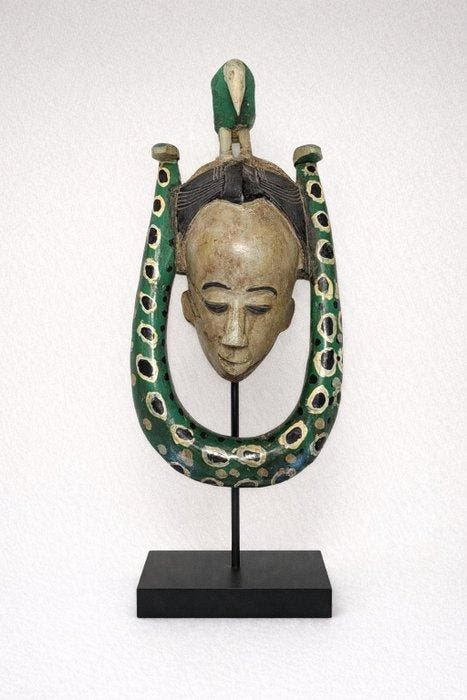 Afrikaans houten masker, beschilderd, met een vogel, Antiek en Kunst, Kunst | Niet-Westerse kunst