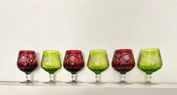 Cristal coloré ancienne - 6 Grandes verre taillées palmettes, Antiek en Kunst