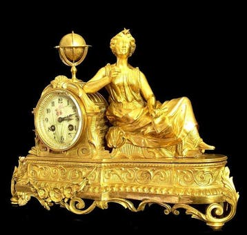 Pendule - Ancient Greece: Urania, Allegory of Astronomy –