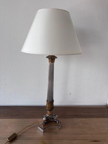Lampe de table - Laiton moulé - Lampe à poser Empire, Antiquités & Art