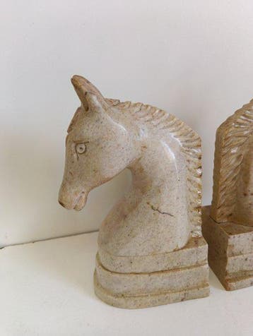Boekensteunen (2) - Marmer - Boekensteunen voor paarden