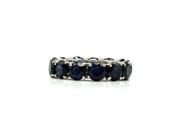 Ring - 14 karaat Witgoud - 13.13ct. tw. Saffier