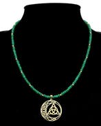 Keltische Triquetra en Smaragd – Drie-eenheidsknoop – Geluk