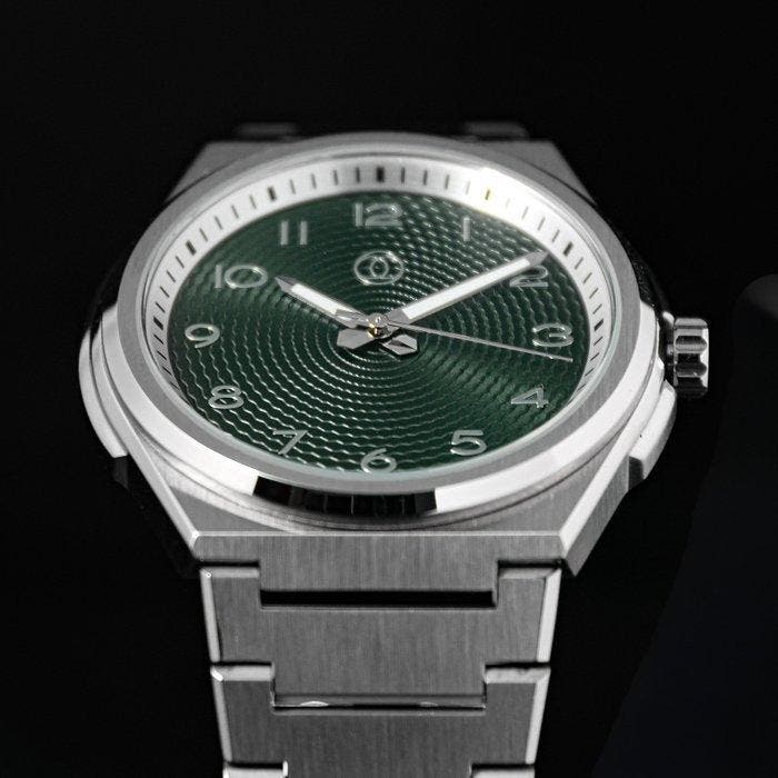 Meccano - Meccano Classic Sports Green watch - Zonder, Bijoux, Sacs & Beauté, Montres | Hommes