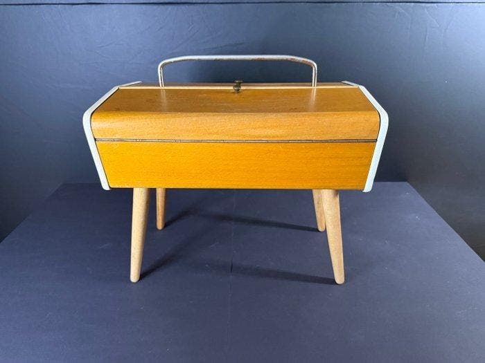 OPAL Kleinmöbel - Naaidoos - Draadcontainer - Hout - De, Antiek en Kunst, Kunst | Designobjecten