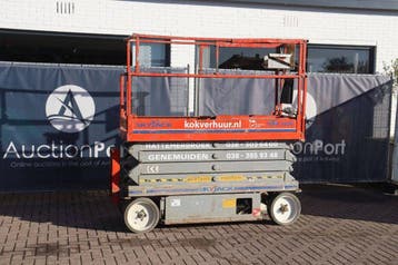 Veiling: Schaarhoogwerker SkyJack SJ3226 Elektrisch 9.9m, Ophalen