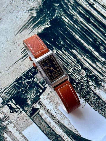 Omega - Art Deco Tank 1940’s - 9135982 - Homme - 1942, Nieuw