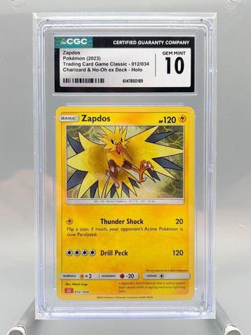 Pokémon Graded card - Zapdos Holo - CGC 10 - Sword & Shield, Hobby en Vrije tijd, Verzamelkaartspellen | Pokémon, Nieuw