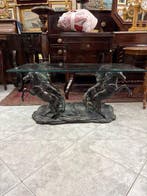 Salontafel - Hars, Glas - Bijzettafeltje met sculpturen van, Antiek en Kunst