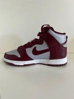 Nike - Dunk High - Sneakers - Maat: EU 39 - Nieuw met tags, Nieuw
