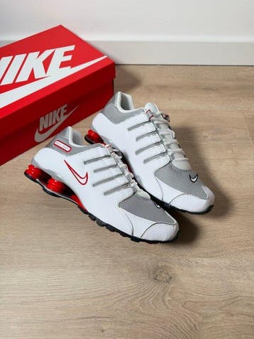Nike - Sneakers - Maat: EU 42 - Nieuw met tags
