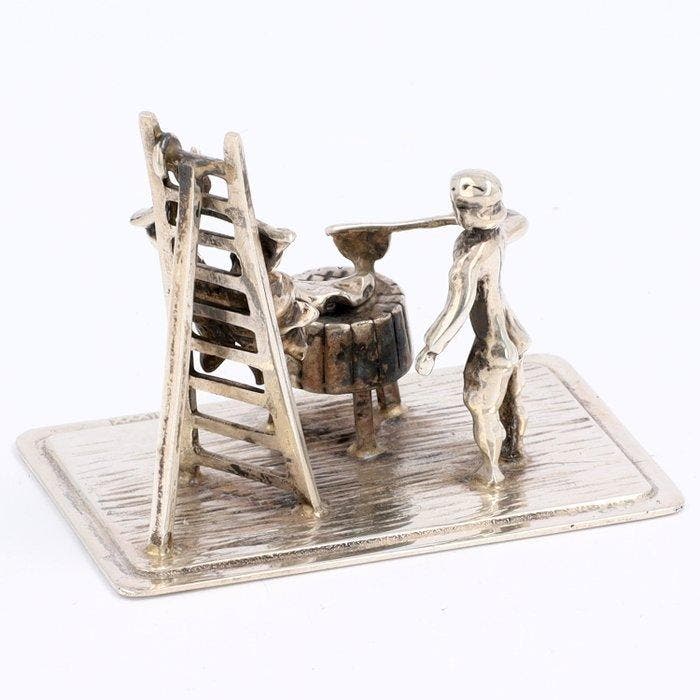 C. & A. Lesener - Beenhouwer - Detailed - Beeldje - .835, Antiquités & Art, Antiquités | Argent & Or