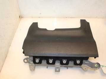 Airbag knie links Lexus CT 200h O111704