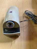 NATIONAL - Puntenslijper - Showa Retro Sharpener