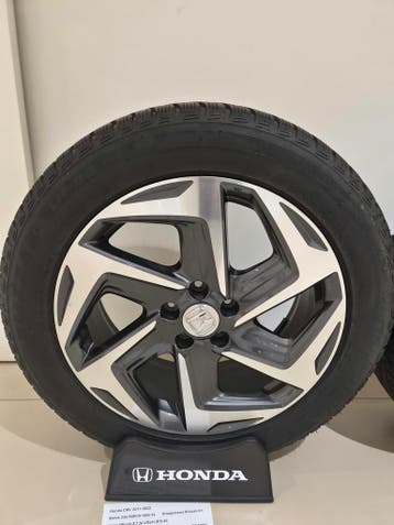 Winterwielen Honda CR-V, Gebruikt, Banden en Velgen, Winterbanden, 235 mm