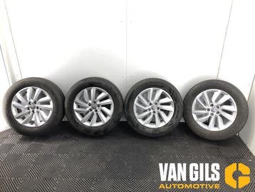 Sportvelgenset + winterbanden Volkswagen T-Cross O326883, Nieuw