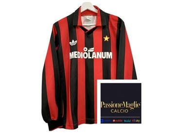 AC Milan - Championnat dItalie de Football - Maillot de