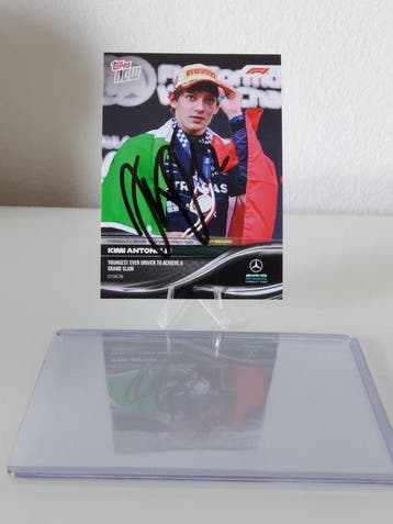 Mercedes - Topps NOW F1 2026 #033 Kimi Antonelli Autografata