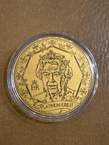 Monde. Medal ND Queen Elizabeth Platinum Jubilee 1/200 Oz