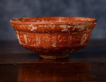 Oud-Romeins terra sigillata schaal met prachtige decoratie -