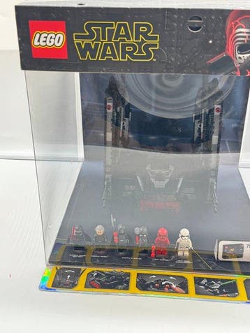 Lego Présentoir de magasin - Star Wars - Kylo Rens Shuttle