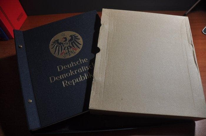 RDA - Une belle collection comprenant notamment des timbres, Timbres & Monnaies, Timbres | Europe | Allemagne