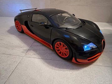 De Agostini 1:8 - Voiture miniature - Bugatti Veyron