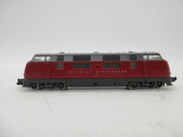 Roco N - 23257 - Diesellocomotief (1) - V200 - DB, Nieuw