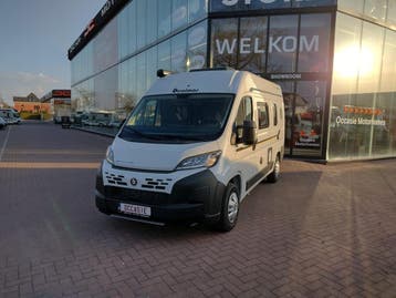 Benivan 100 up als nieuw, slechts 888 km en dwarsbed 09630, Buscamper of Camperbus