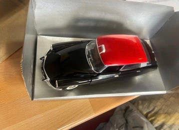 Solido 1:18 - Voiture miniature - Citroën DS Présidentielle, Nieuw