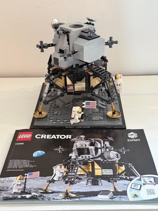 Lego Set - 10266 - Creator Expert - Apollo 11 Lunar Lander, Enfants & Bébés, Jouets | Duplo & Lego