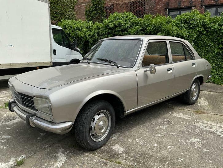 Online veiling - Peugeot Sedan 504 Oldtimer, Autos, Oldtimers & Ancêtres, Enlèvement