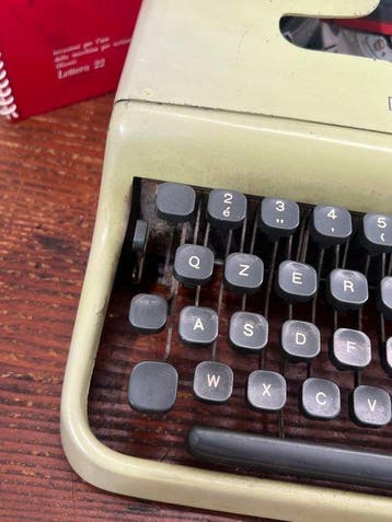 Marcello Nizzoli - Olivetti, Lettera 22 - Machine à écrire -