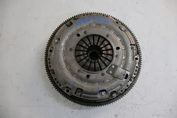 tweemassavliegwiel compleet Mercedes-Benz W246 1.8CDI, Verzenden