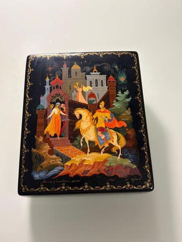 Shubin - Hobby Box - Papier-mâché - LaquerBox russe vintage