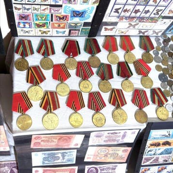 Monde. Large collectors lot. Over 450 coins. Postage, Postzegels en Munten