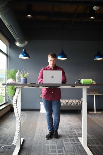 Nieuwe Elektrische Zit-Sta Bureaus € 295,- Incl. Bezorging, Verzenden