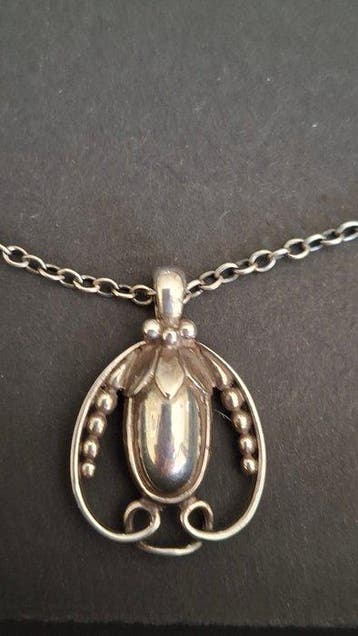 Zonder minimumprijs - Georg Jensen - Ketting met hanger