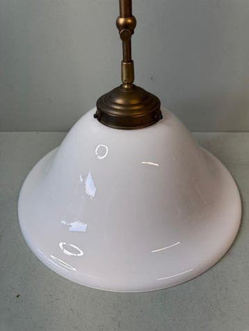 Plafondlamp - Vintage Messing Hanglamp met Wit Opaalglas –