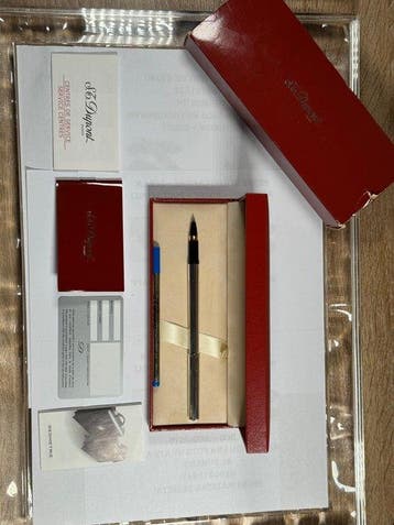 S.T. Dupont - Classique - Stylo à bille roulante, Nieuw