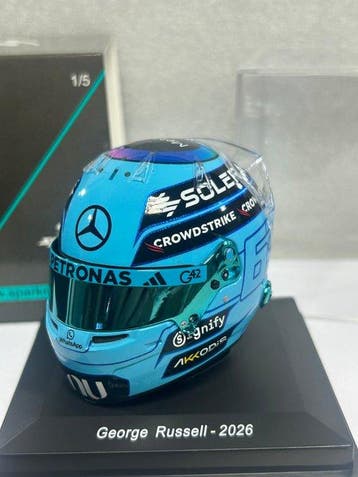 Spark 1:5 - Modelauto - Exclusive! George Russell Mercedes