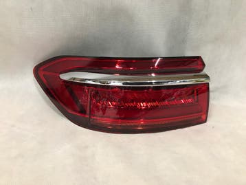 Audi A8 D5 17- achterlicht links LED MID Europa, Verzenden