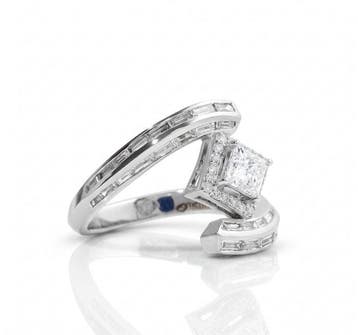 Statement ring - 14 karaat Witgoud - 1.24ct. tw. Diamant
