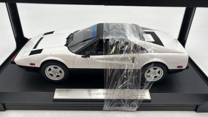Norev 1:18 - Modelauto - Ferrari 308 GTS 1982 - (COD.16), Hobby en Vrije tijd, Modelauto's | 1:5 tot 1:12