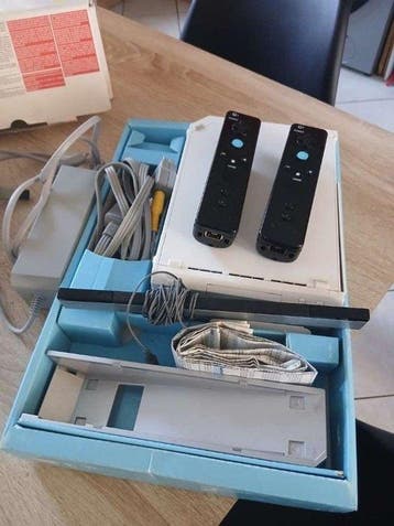 Nintendo Wii Boxed & Sony PS2 Unboxed - Spelcomputer, Nieuw