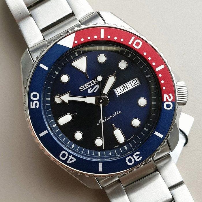 Seiko - 5 Sports Day-Date - Zonder minimumprijs - SRPD53K1 -, Handtassen en Accessoires, Horloges | Antiek