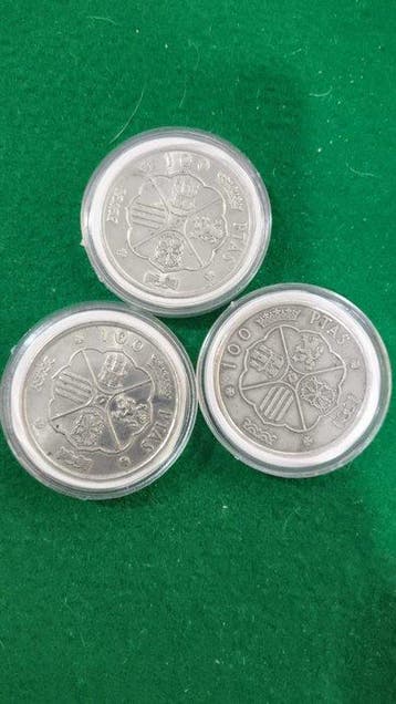 Spanje. Francisco Franco. 100 Pesetas 1966*66 (3 monedas)