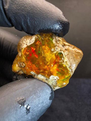 62.50cts Crystal Opal Specimen Ruw- 12.5 g