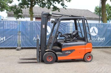 Veiling: Heftruck Linde E25L-01 Elektrisch 2500kg 2016, Ophalen