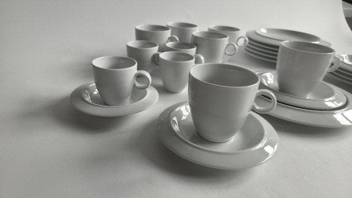 Alessi - Achille Castiglioni - Koffieservies voor 6 - Bavero, Antiquités & Art, Antiquités | Meubles | Tables
